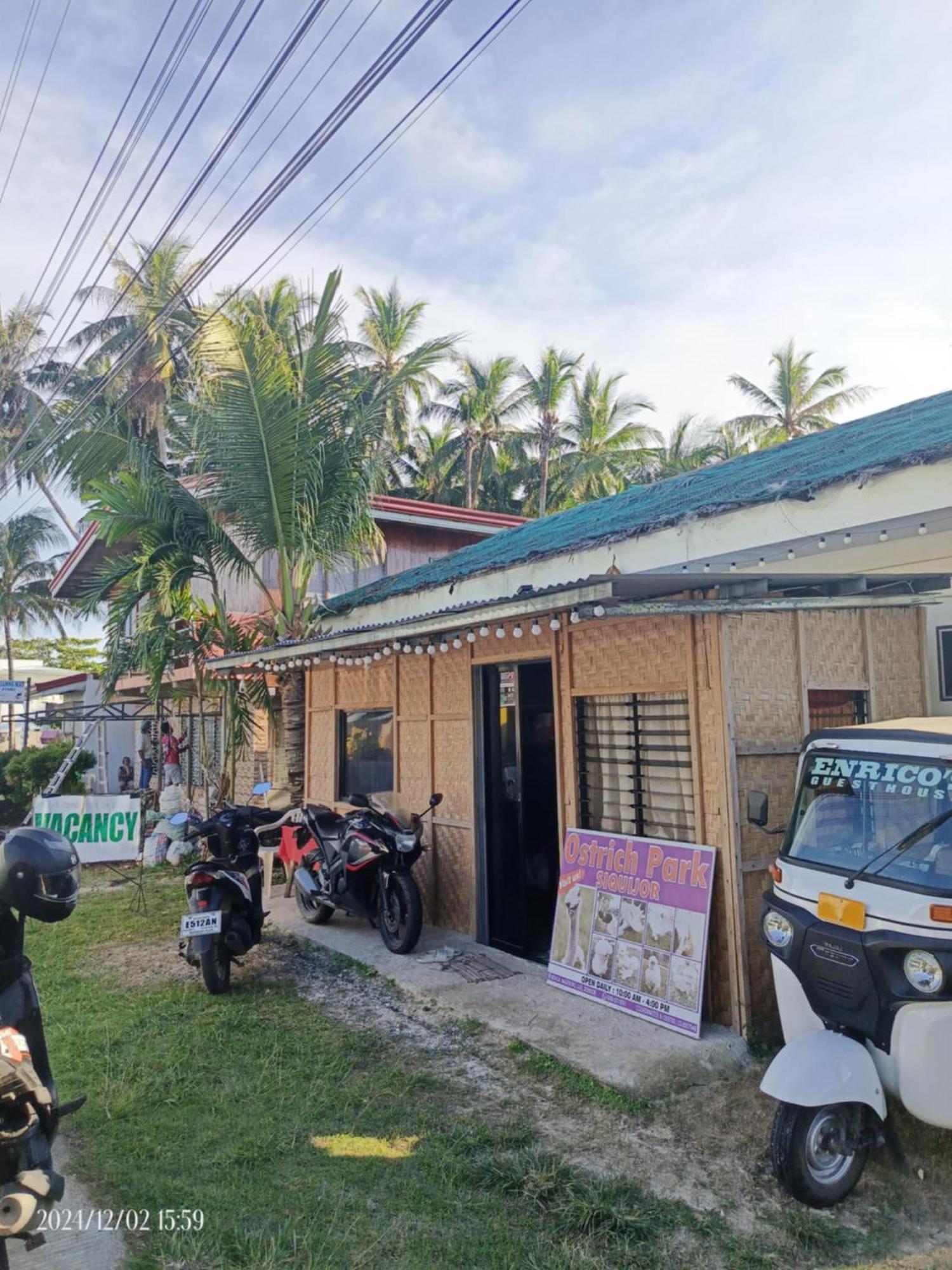 Enrico'S Guesthouse Siquijor Bagian luar foto