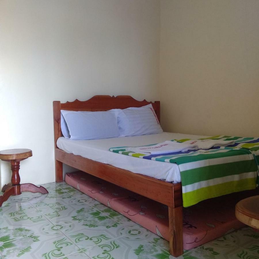 Enrico'S Guesthouse Siquijor Bagian luar foto